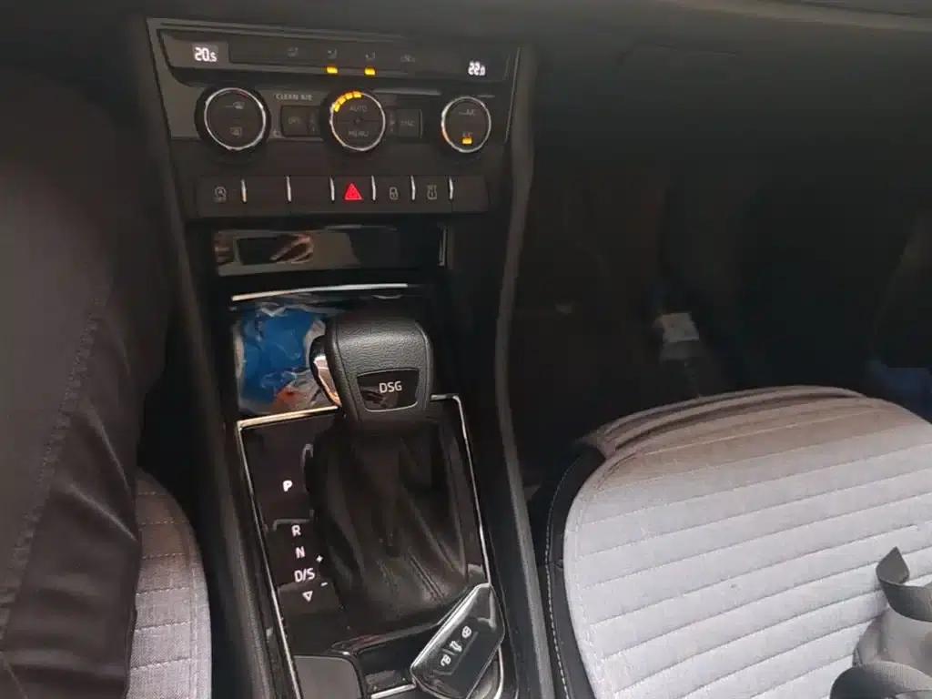 2017 Kodiaq TSI330 5-seater 2WD Comfort Edition — миниатюра 14