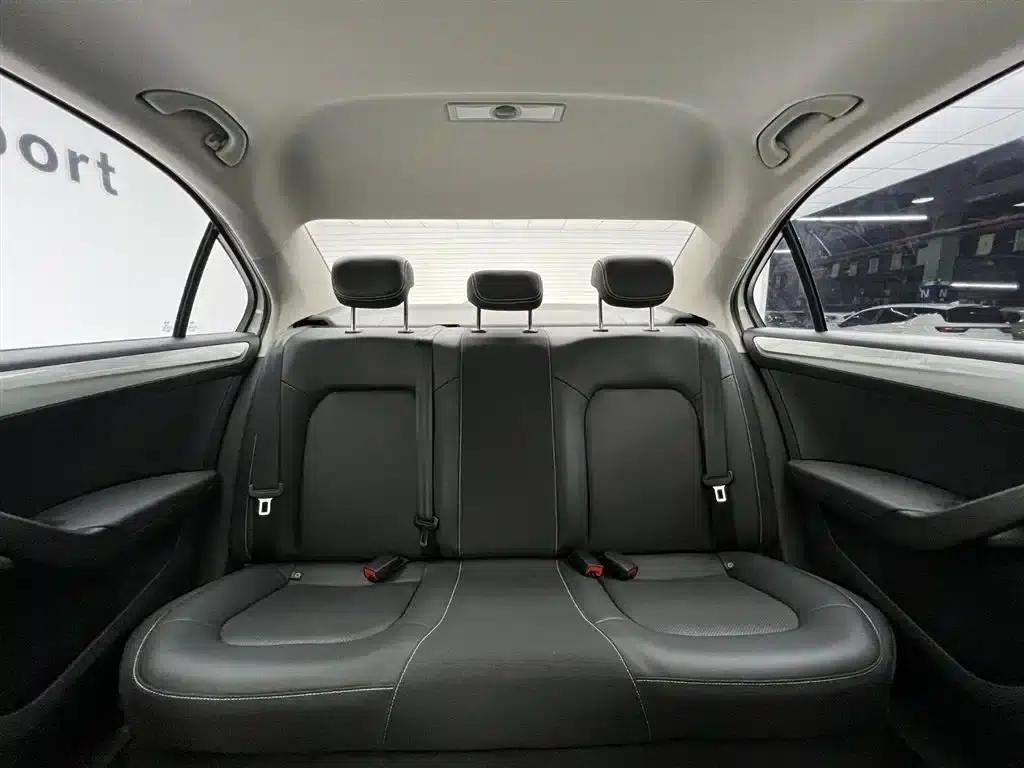 Rapid 2020 1.5L Automatic Comfort Edition — миниатюра 18