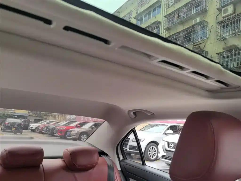 Rapid 2016 1.6L Manual Comfort Edition — миниатюра 18