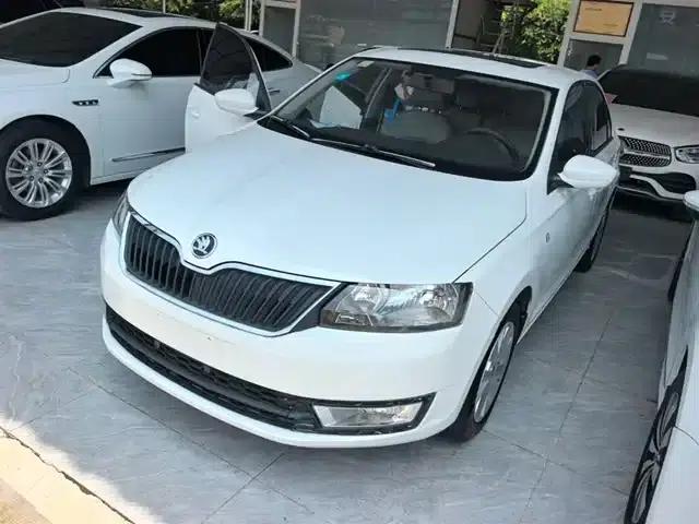 Rapid 2016 1.6L Automatic Comfort Edition