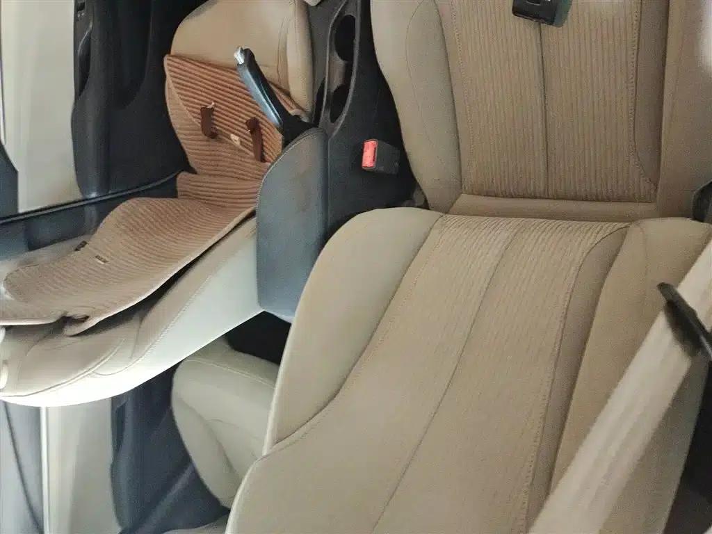 Rapid 2018 1.6L Manual Standard Edition — миниатюра 14