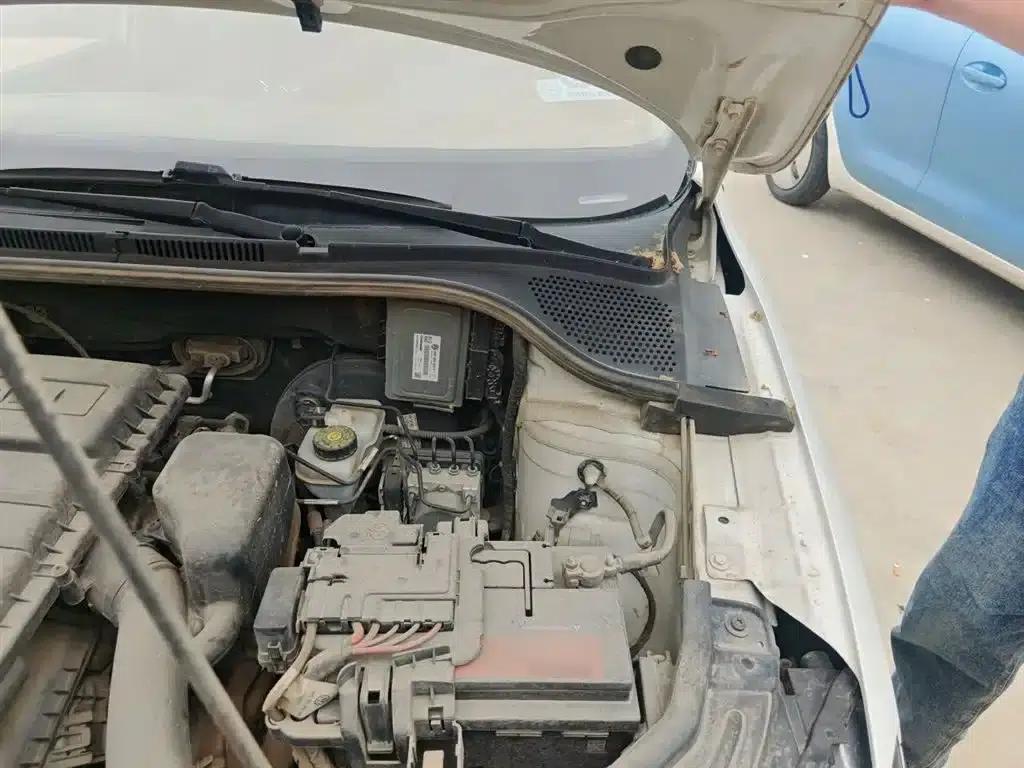 Rapid 2018 1.6L Manual Standard Edition — миниатюра 21