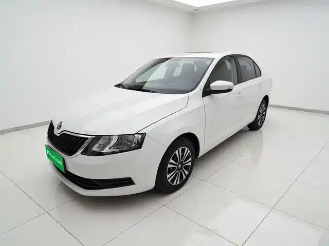 Rapid 2018 1.6L Manual Standard Edition
