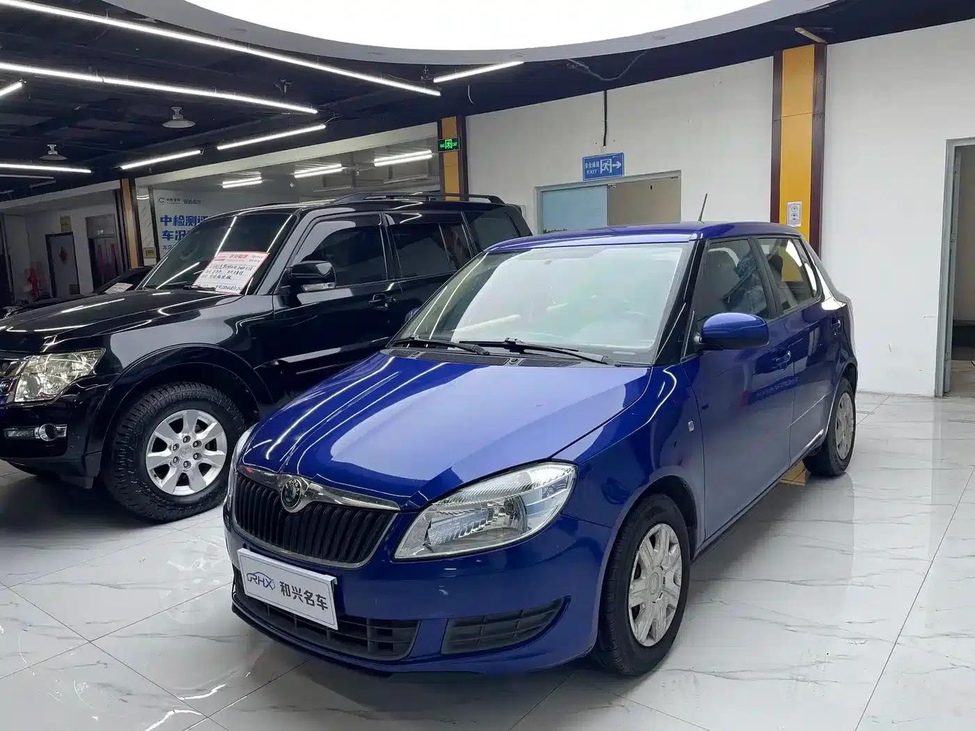Fabia 2012 1.4L Manual Crystal Edition — миниатюра 1