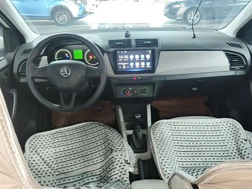 Fabia 2017 1.4L Automatic Enjoy Edition — миниатюра 10