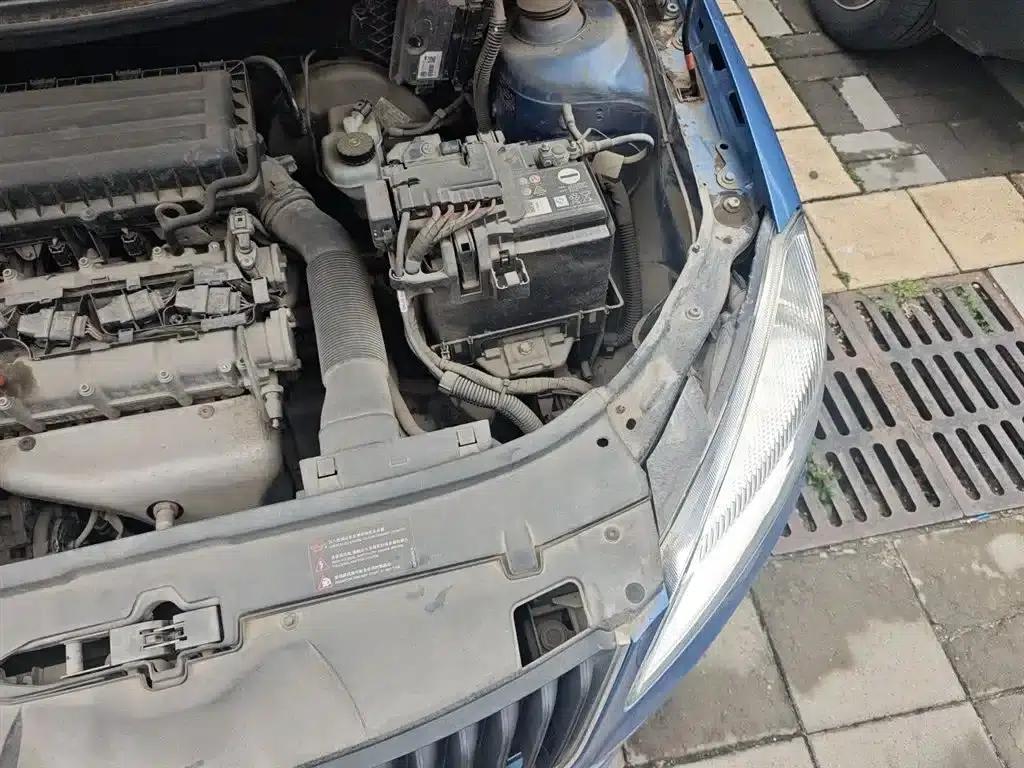 Fabia 2014 1.4L Manual Crystal Edition — миниатюра 24