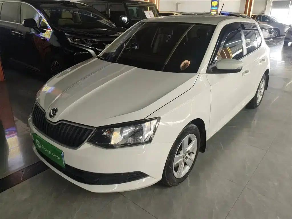 Fabia 2017 1.4L Automatic Enjoy Edition — миниатюра 2