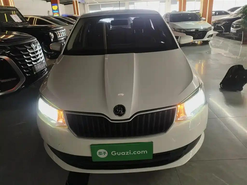 Fabia 2017 1.4L Automatic Enjoy Edition — миниатюра 3