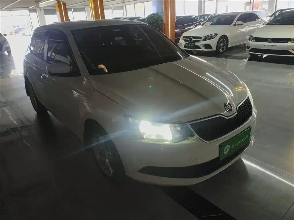 Fabia 2017 1.4L Automatic Enjoy Edition — миниатюра 22