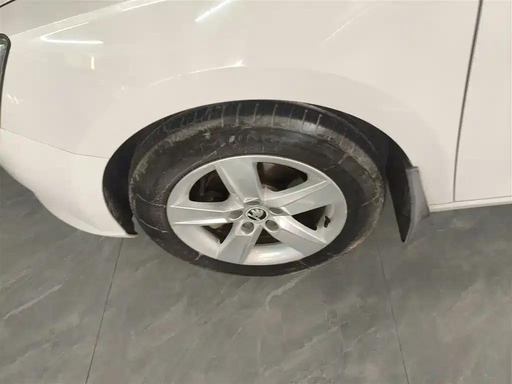 Fabia 2017 1.4L Automatic Enjoy Edition — миниатюра 24