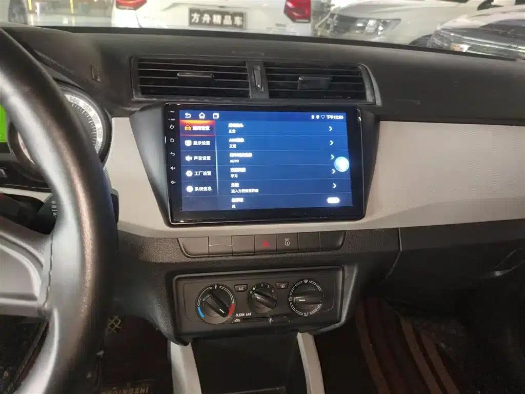 Fabia 2017 1.4L Automatic Enjoy Edition — миниатюра 9