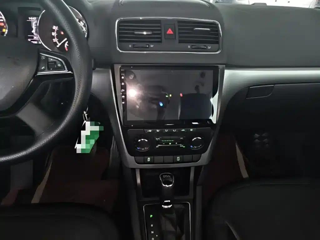 Yeti 2014 1.4TSI DSG Explorer Edition — миниатюра 13