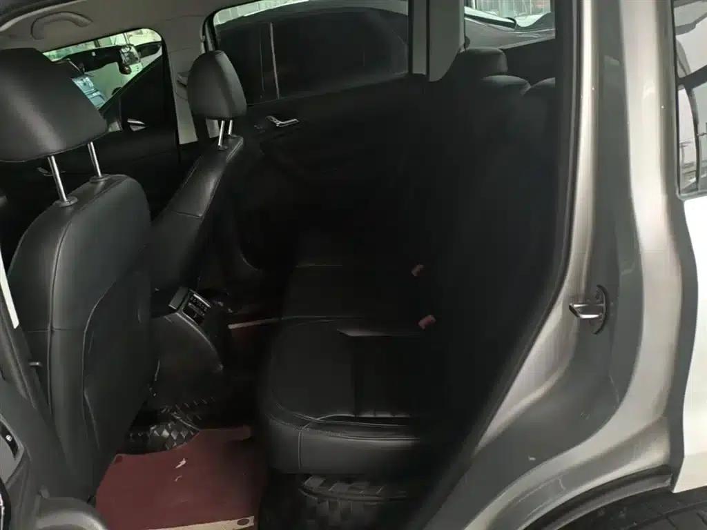 Yeti 2014 1.4TSI DSG Explorer Edition — миниатюра 17