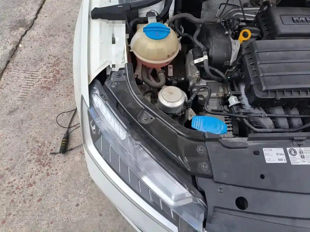 Rapid 2020 1.5L Automatic Standard Edition — миниатюра 23
