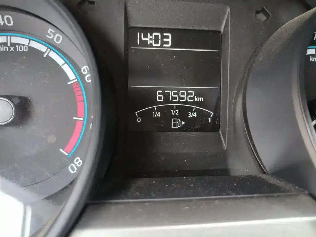 Rapid 2020 1.5L Automatic Standard Edition — миниатюра 9