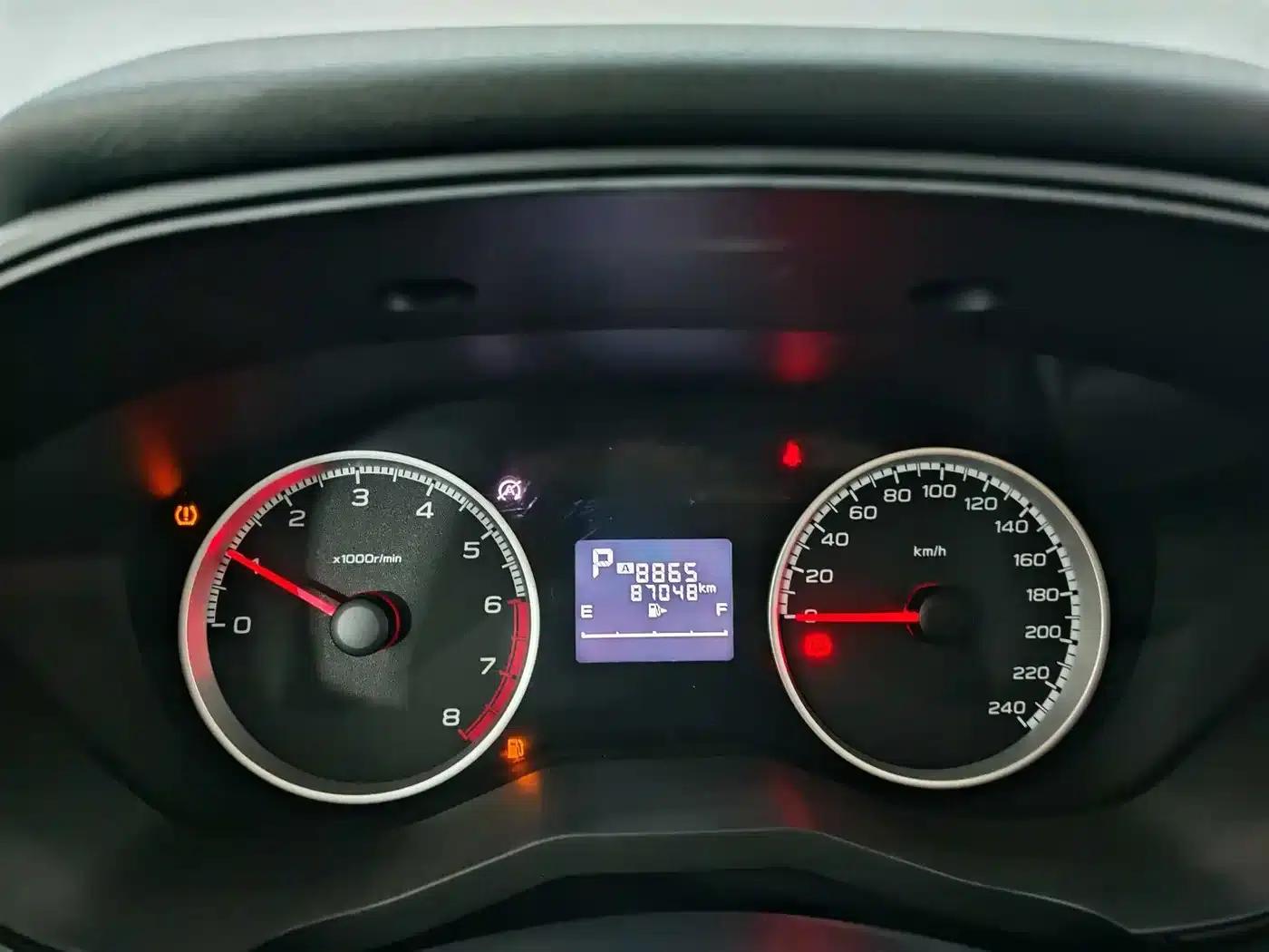 Forester 2019 2.0i Luxury Edition — миниатюра 8