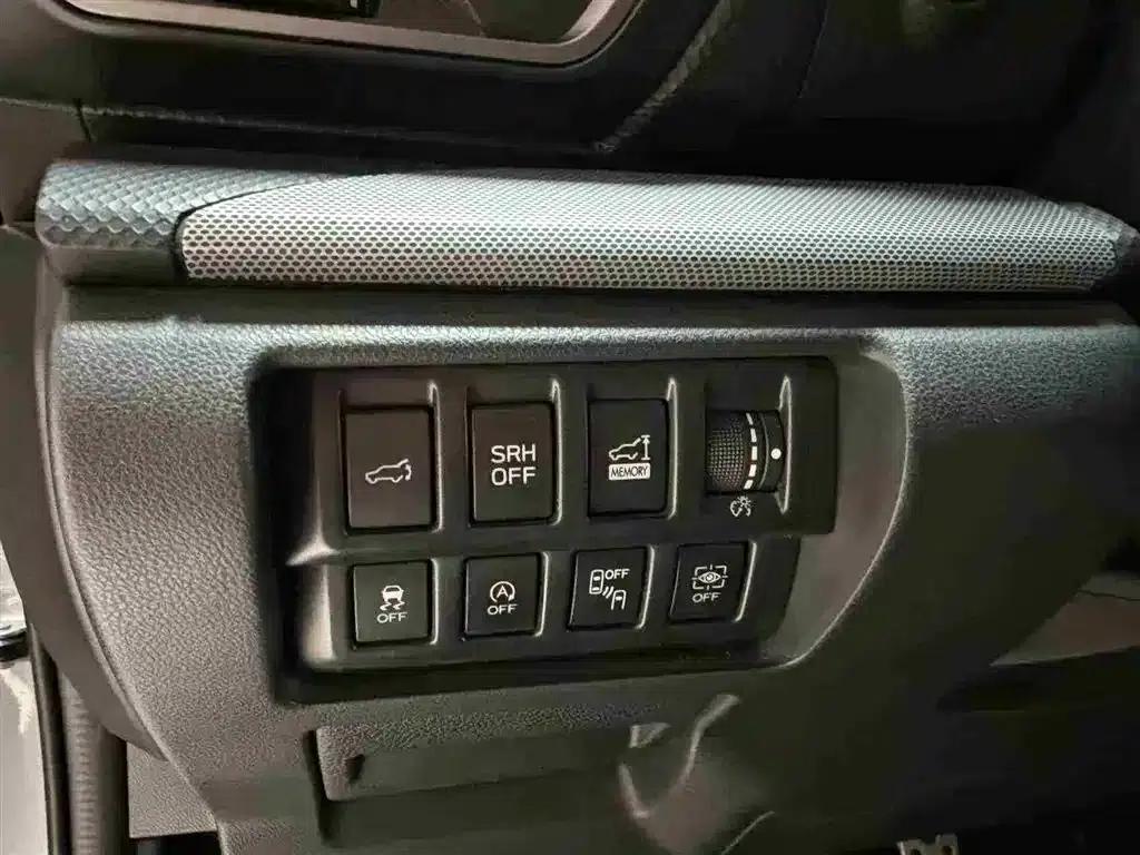 Forester 2021 2.0i Flagship Edition EyeSight — миниатюра 12