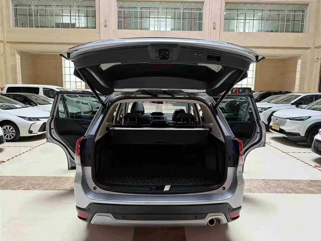 Forester 2021 2.0i Flagship Edition EyeSight — миниатюра 15