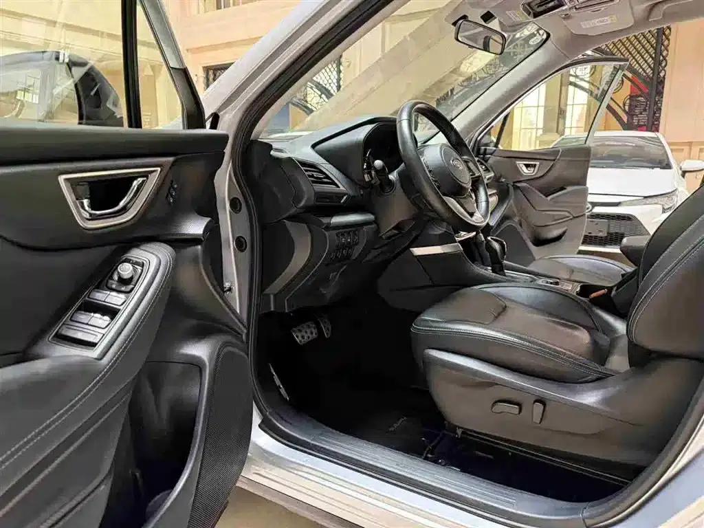 Forester 2021 2.0i Flagship Edition EyeSight — миниатюра 4