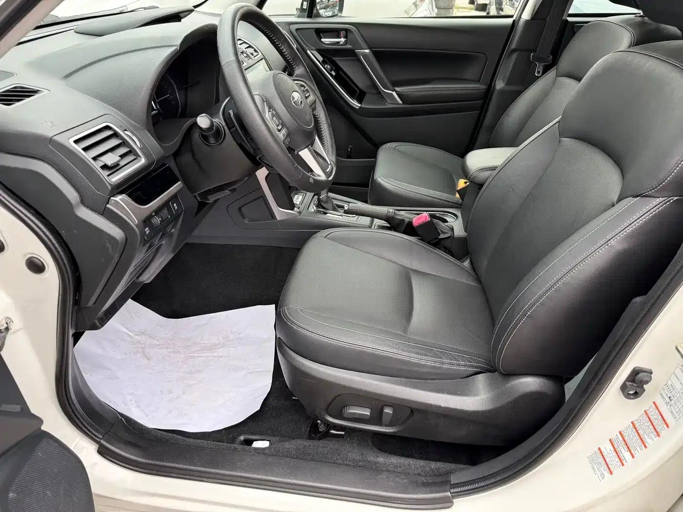 Forester 2016 2.5i Luxury Navigation Edition — миниатюра 3