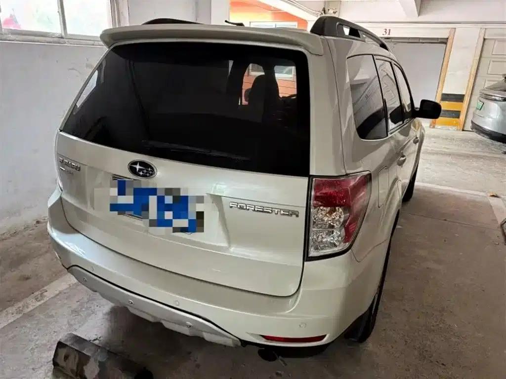 Forester 2012 Classic 2.0XS Automatic Luxury Edition — миниатюра 9