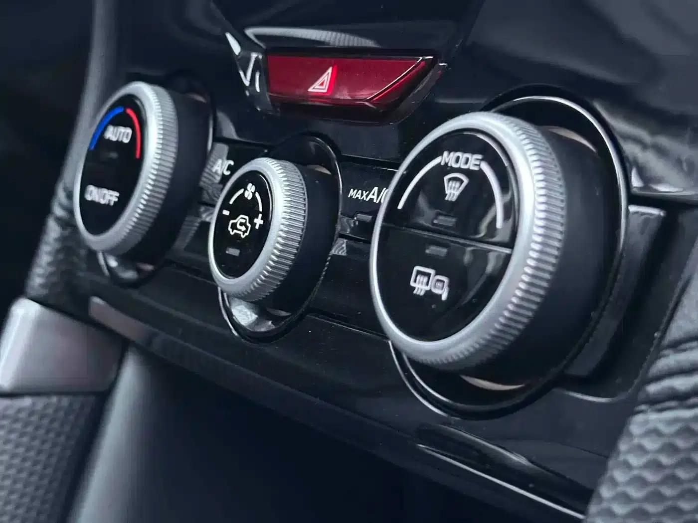 Forester 2019 2.0i Luxury Edition EyeSight — миниатюра 9