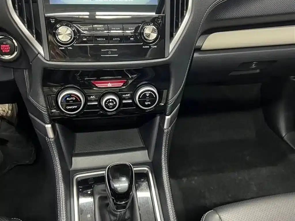 Forester 2022 2.0i AWD Luxury Edition EyeSight — миниатюра 12