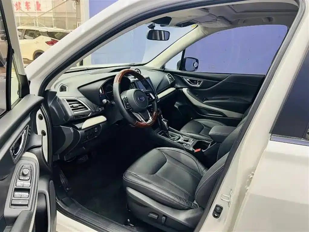 Forester 2022 2.0i AWD Luxury Edition EyeSight — миниатюра 9