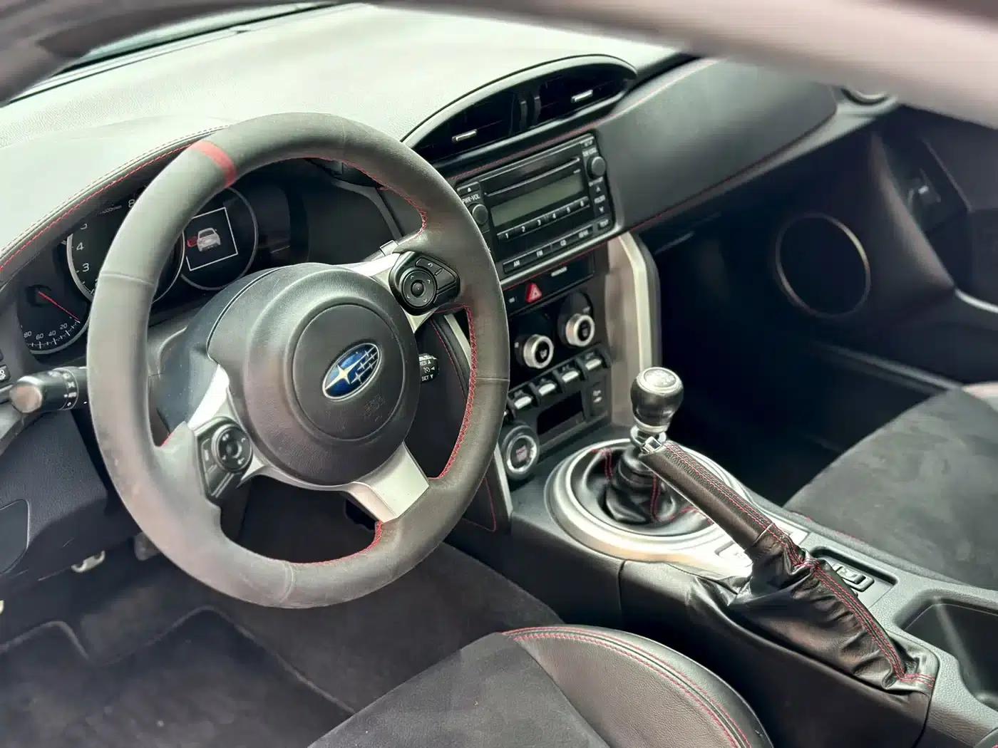 2017 Subaru BRZ 2.0i Manual Type-RS — миниатюра 5
