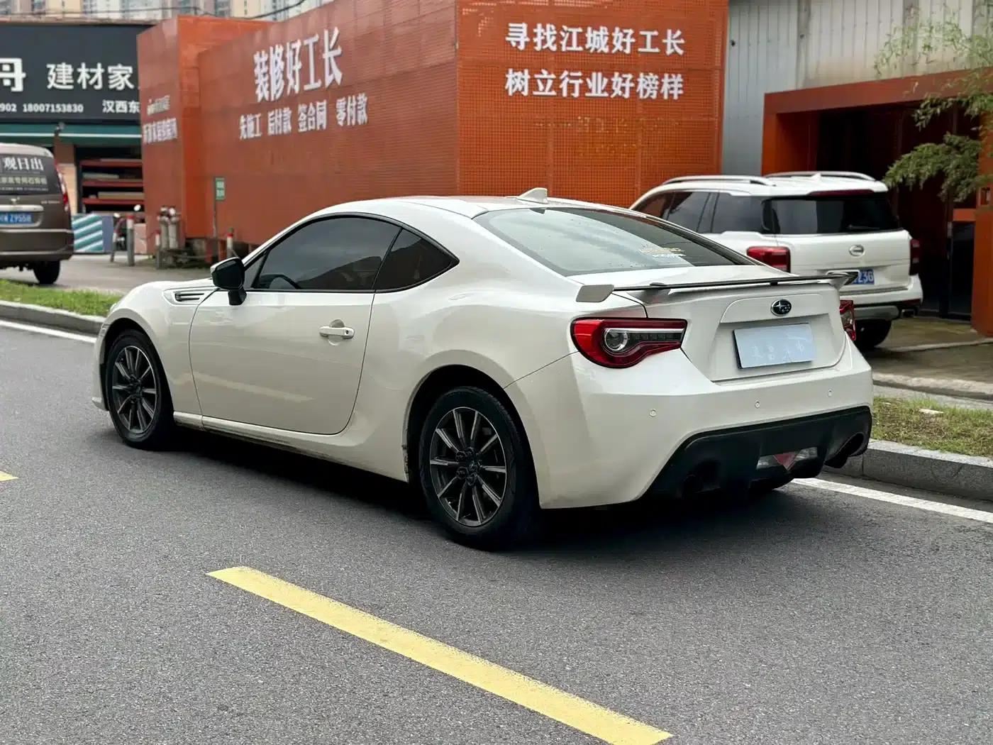 2017 Subaru BRZ 2.0i Manual Type-RS — миниатюра 7