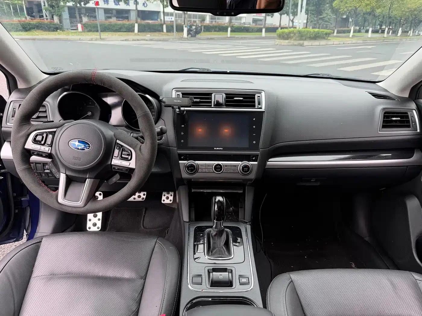 Legacy 2017 2.5i AWD Glory Edition — миниатюра 14