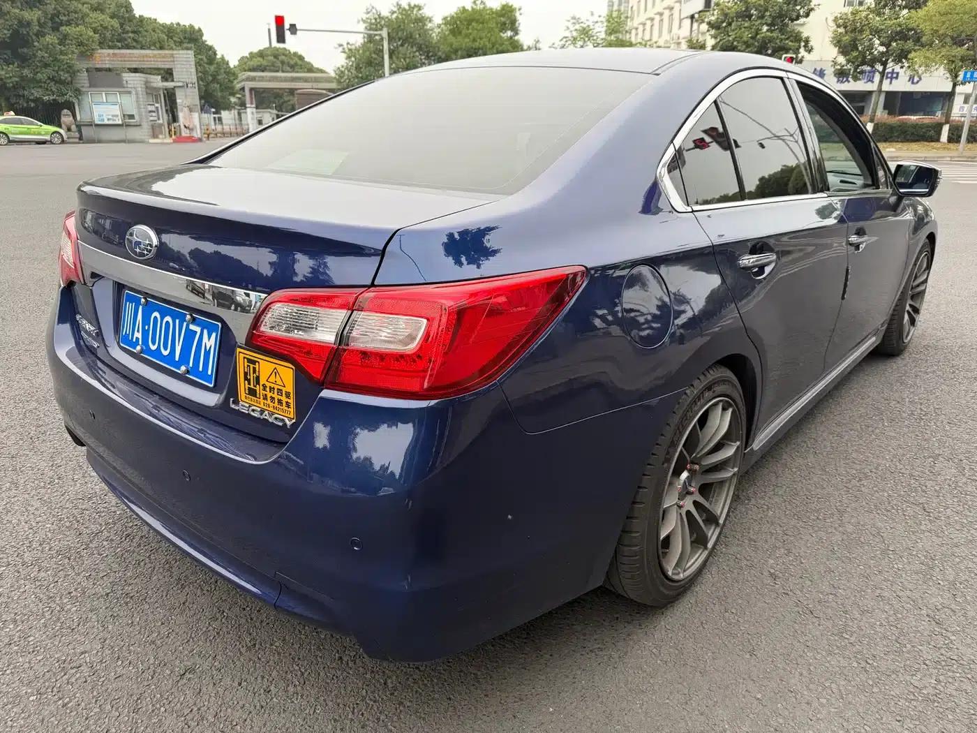 Legacy 2017 2.5i AWD Glory Edition — миниатюра 7