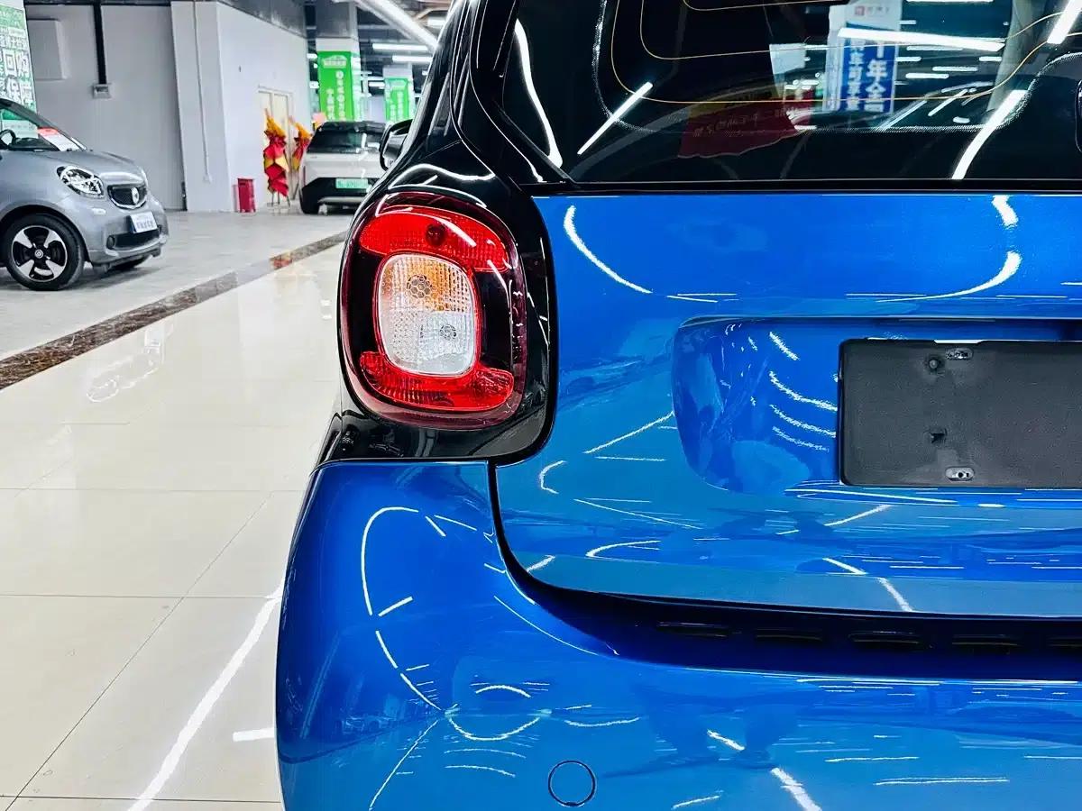2018 Smart Fortwo 0.9T 66kW Hardtop Pioneer Edition (National V Emission Standard) — миниатюра 14