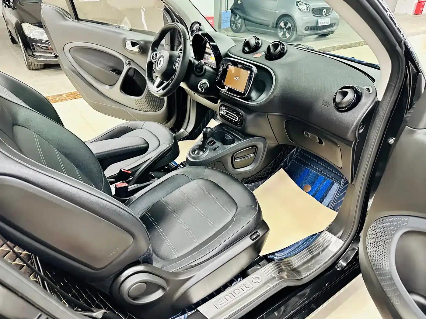 2018 Smart Fortwo 0.9T 66kW Hardtop Pioneer Edition (National V Emission Standard) — миниатюра 21