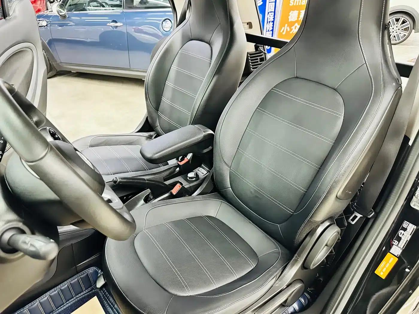 2018 Smart Fortwo 0.9T 66kW Hardtop Pioneer Edition (National V Emission Standard) — миниатюра 27