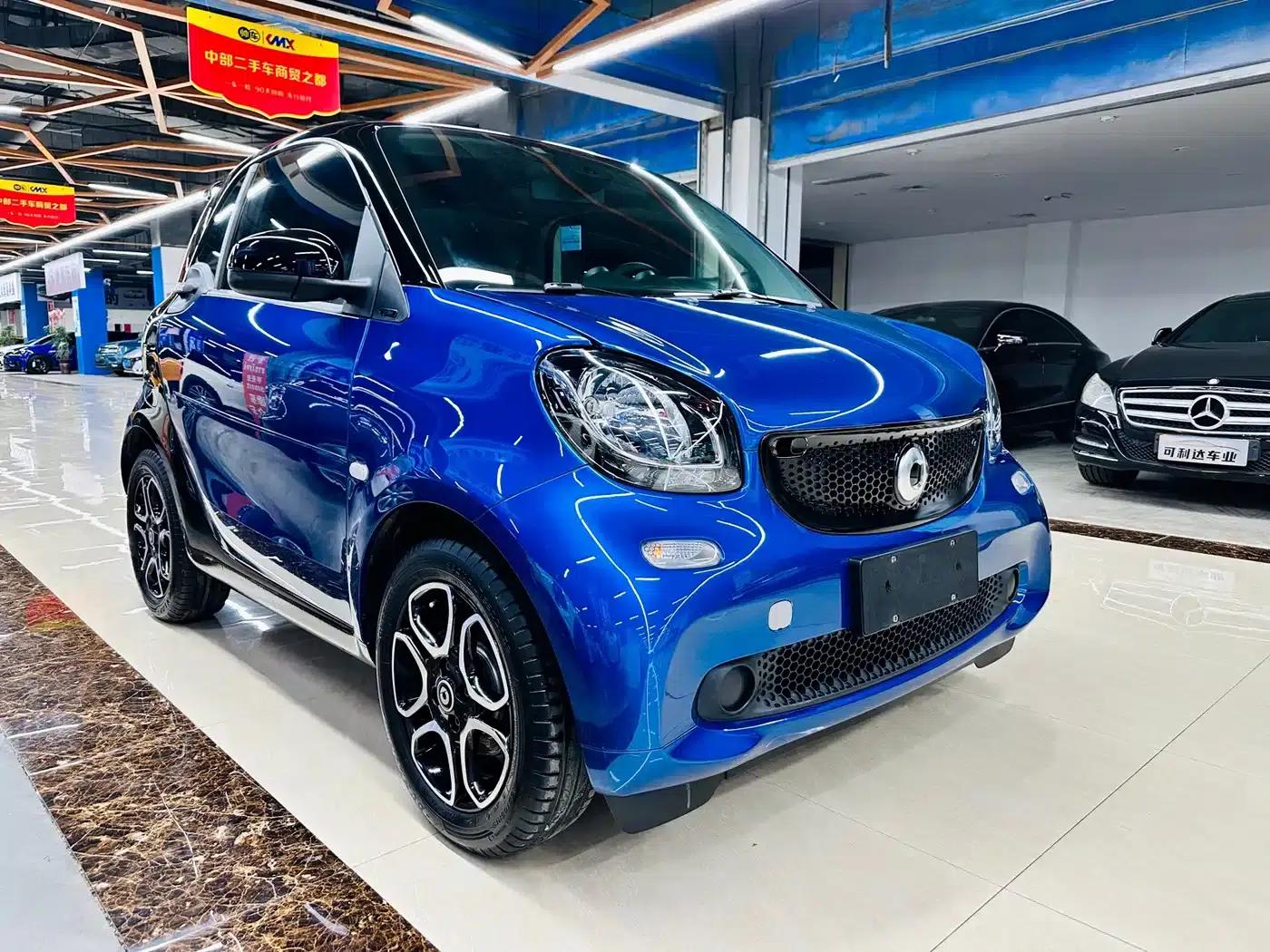 2018 Smart Fortwo 0.9T 66kW Hardtop Pioneer Edition (National V Emission Standard) — миниатюра 4