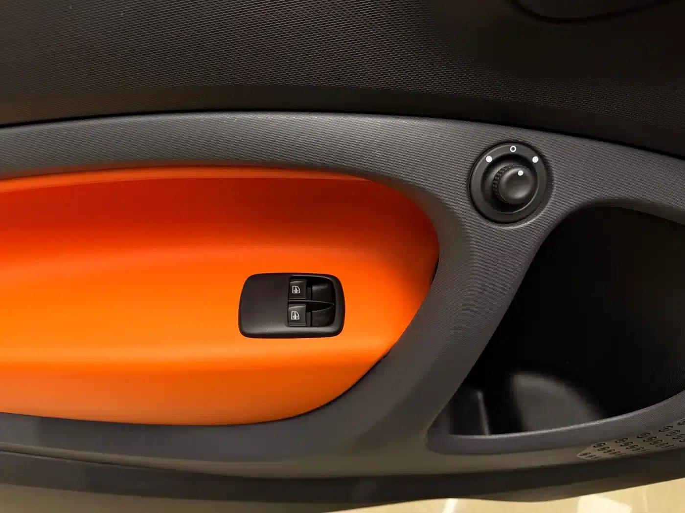 2018 Smart Fortwo 1.0L 52kW Hardtop Passion Edition (National V Emission Standard) — миниатюра 15