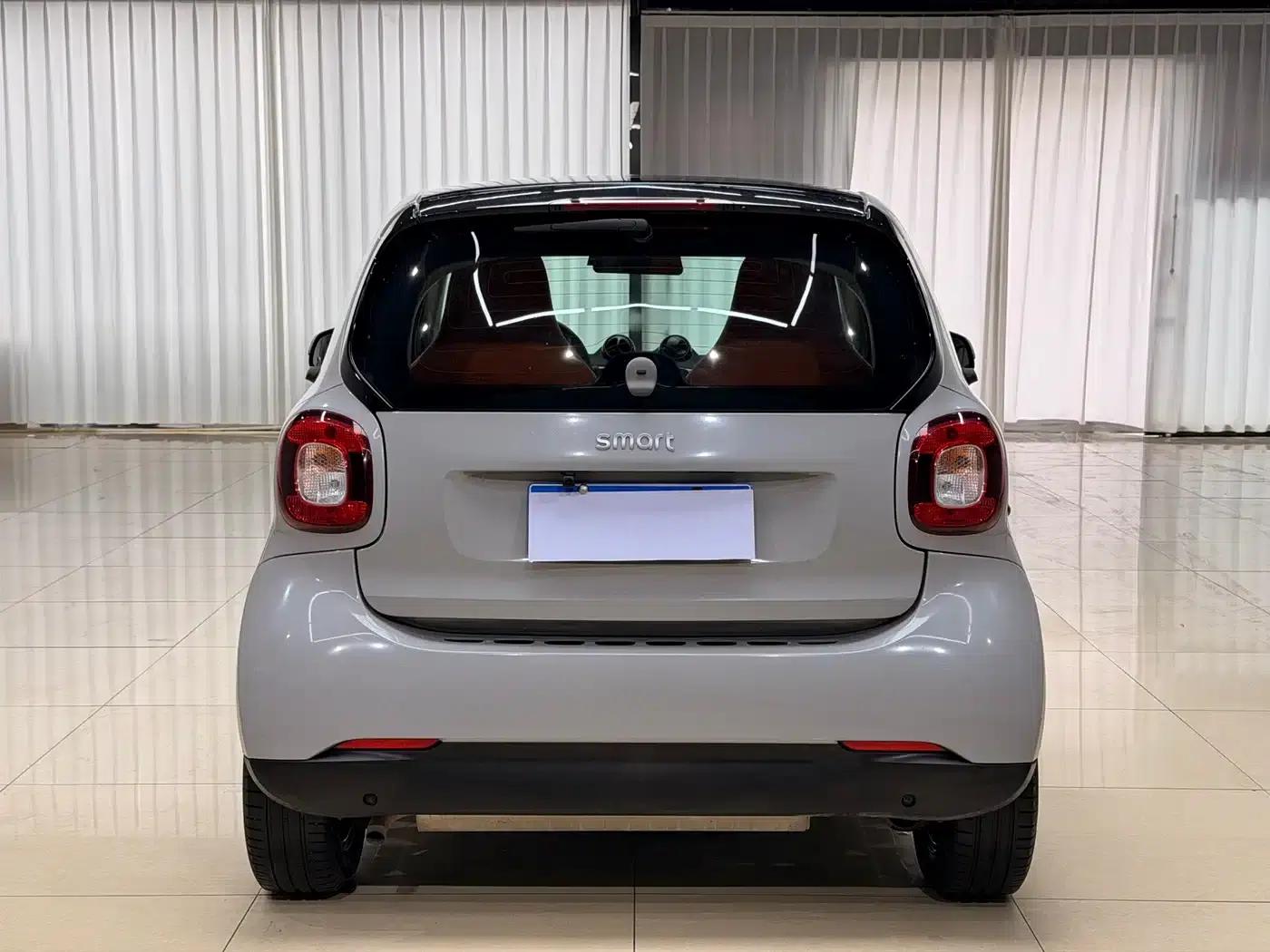 2018 Smart Fortwo 1.0L 52kW Hardtop Passion Edition (National V Emission Standard) — миниатюра 6
