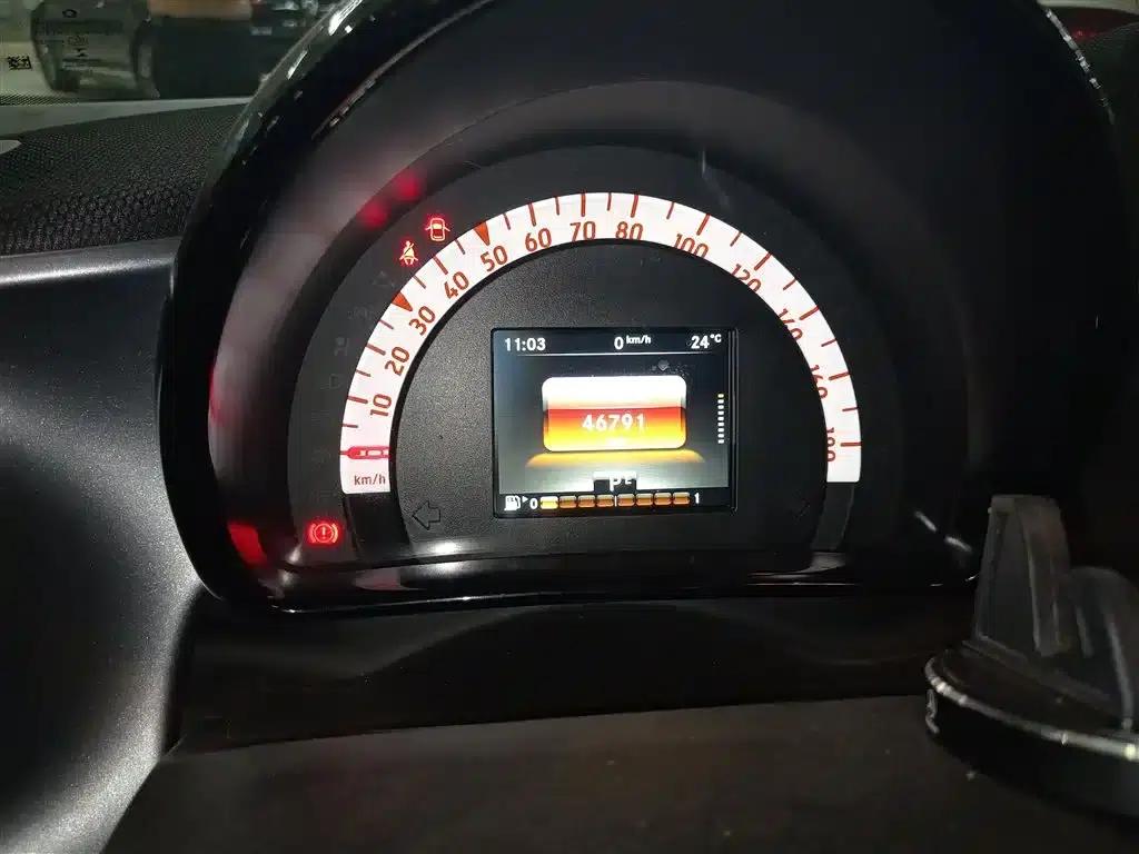 2016 Smart Fortwo 0.9T 66kW Hardtop Pioneer Edition — миниатюра 12