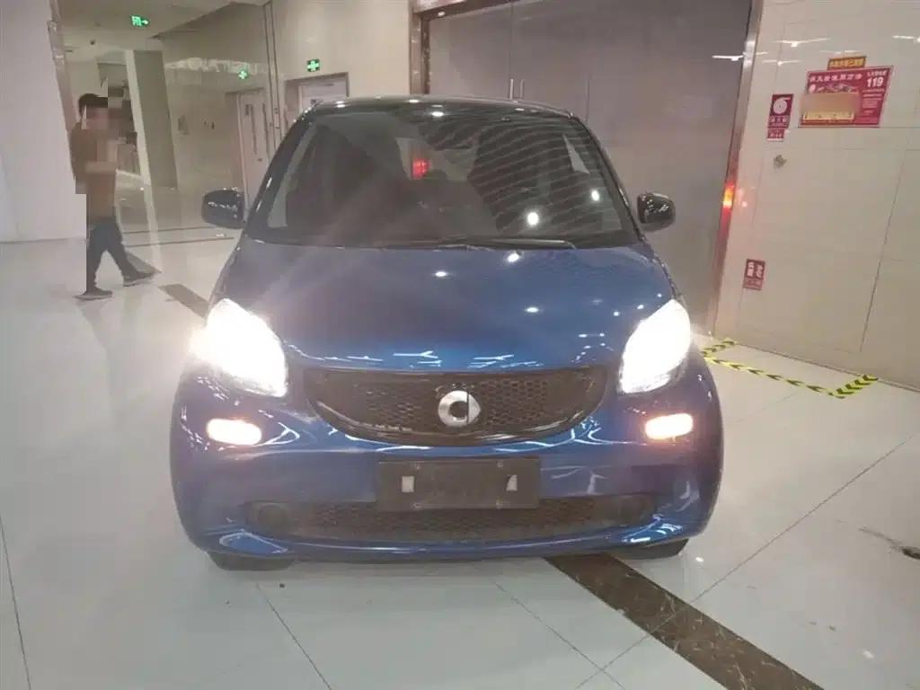 2016 Smart Fortwo 0.9T 66kW Hardtop Pioneer Edition — миниатюра 3