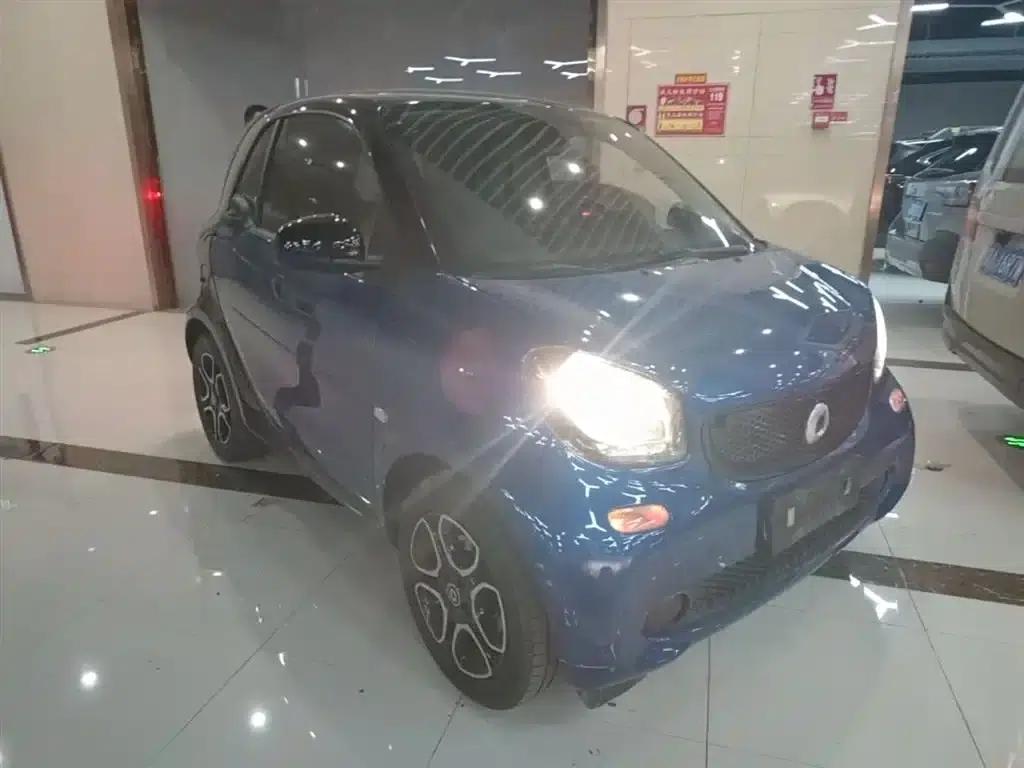 2016 Smart Fortwo 0.9T 66kW Hardtop Pioneer Edition — миниатюра 4