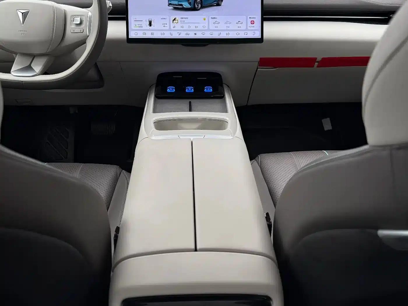 Deep Blue L07 2024 Model 230Max Qiankun Intelligent Driving ADS SE Extended Range Version — миниатюра 14