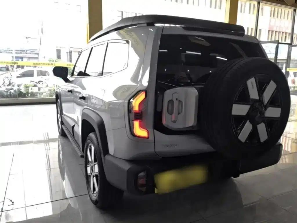 Dark Blue G318 2024 Model, 4WD Air Suspension Version — миниатюра 5
