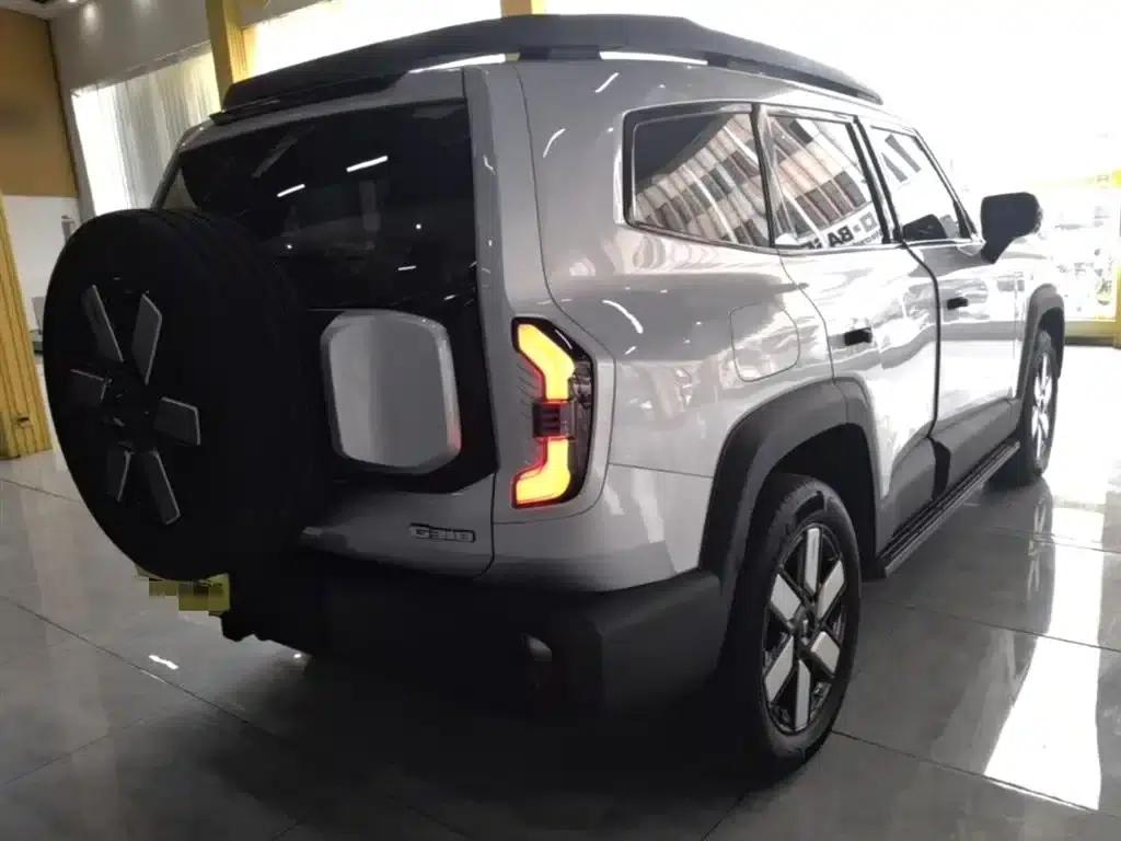 Dark Blue G318 2024 Model, 4WD Air Suspension Version — миниатюра 7