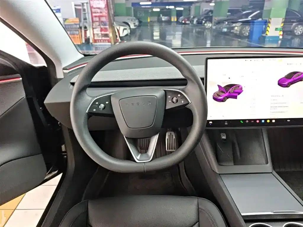 Model 3 2023 Rear-Wheel Drive — миниатюра 11