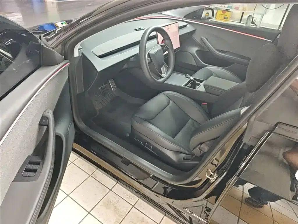 Model 3 2023 Rear-Wheel Drive — миниатюра 16