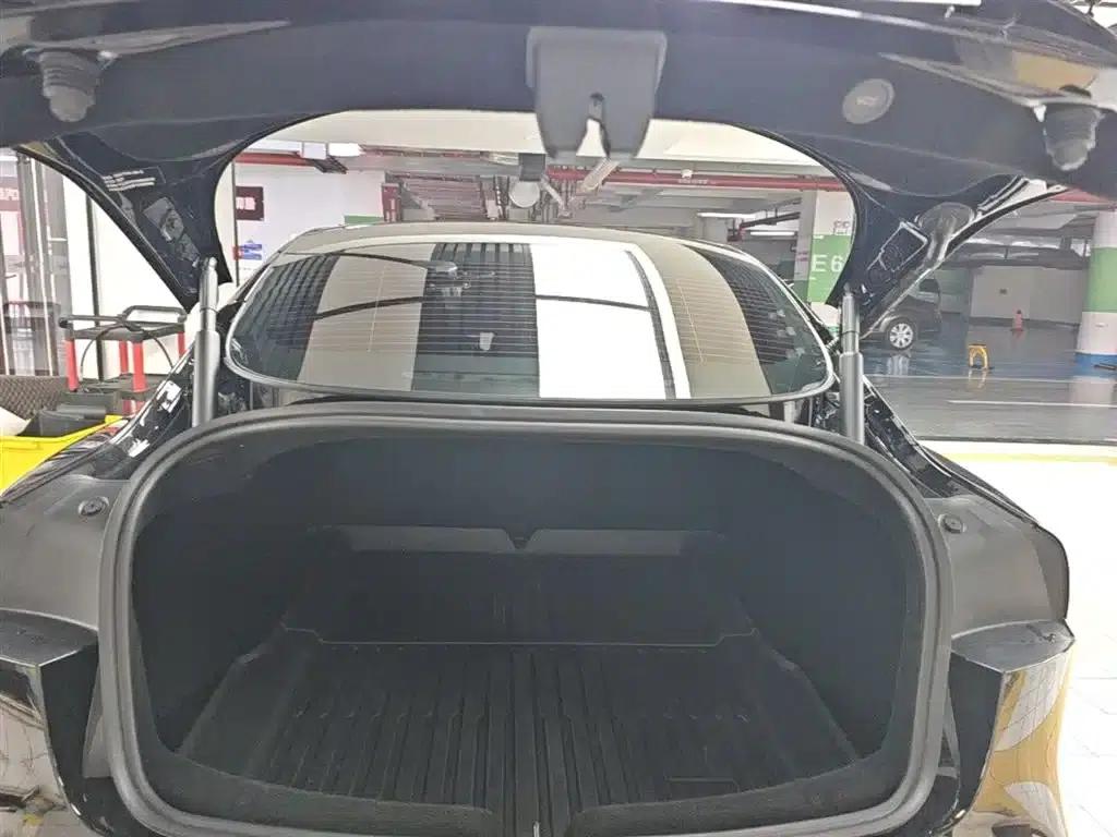 Model 3 2023 Rear-Wheel Drive — миниатюра 19