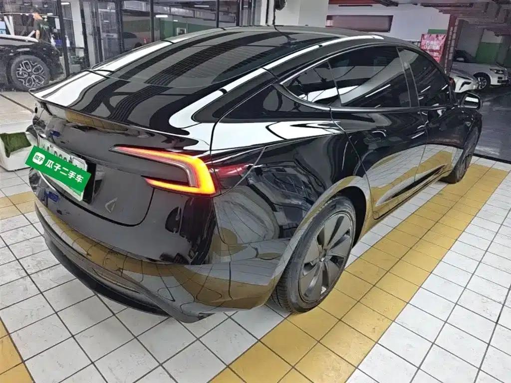 Model 3 2023 Rear-Wheel Drive — миниатюра 7