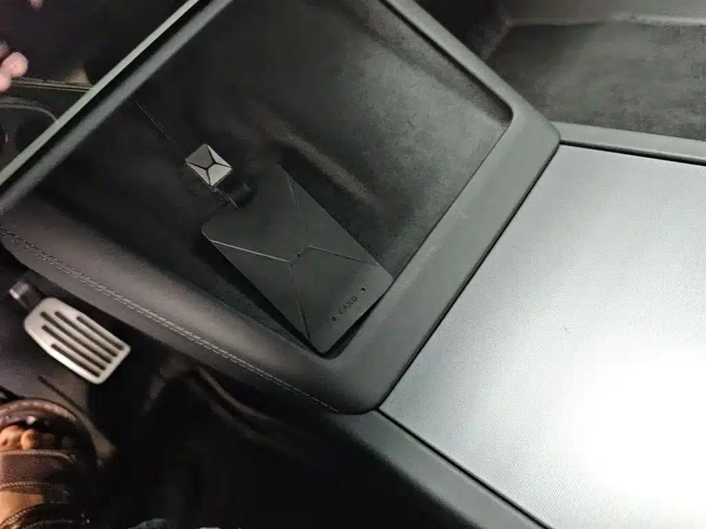 Model 3 2023 Rear-Wheel Drive — миниатюра 9