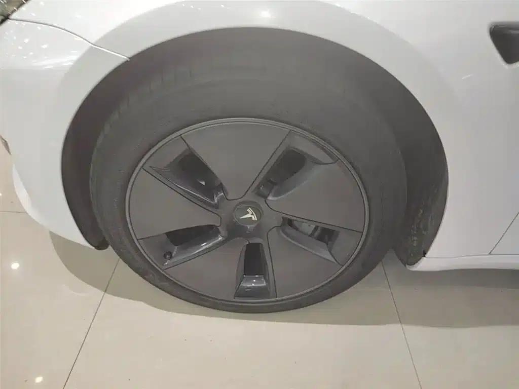 Model 3 2022 Rear-Wheel Drive — миниатюра 23